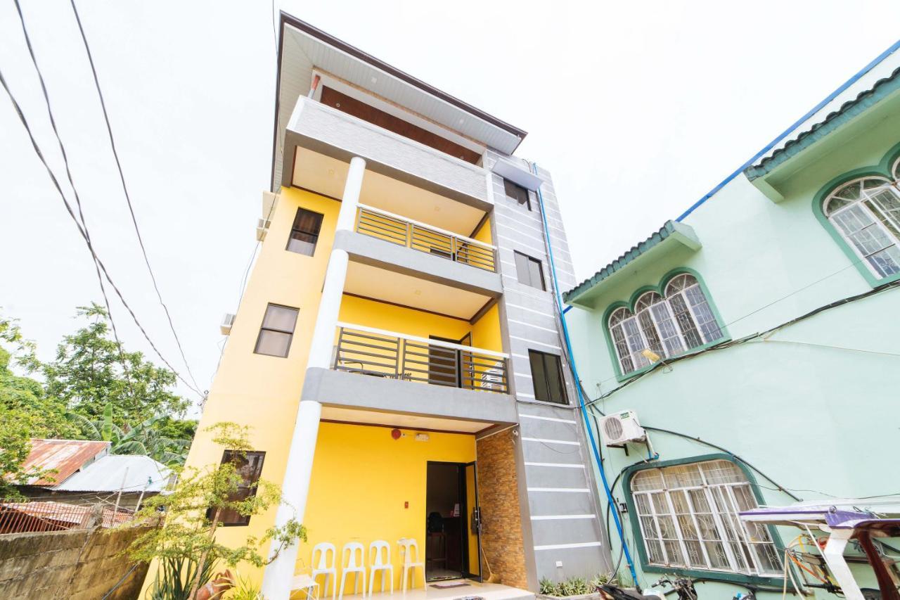 Hotel Reddoorz @ D Maagma Street Kalibo Exteriér fotografie