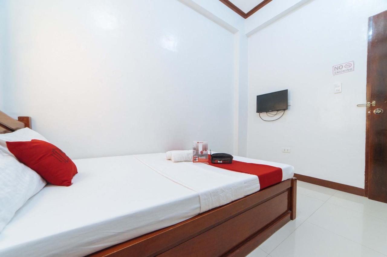 Hotel Reddoorz @ D Maagma Street Kalibo Exteriér fotografie