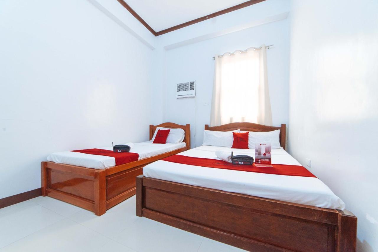 Hotel Reddoorz @ D Maagma Street Kalibo Exteriér fotografie